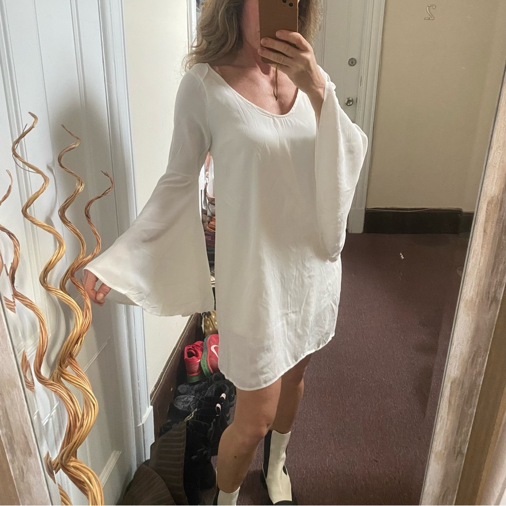 Audrey flared sleeve dress SZ S Brand new with tag - Picture 6 of 10